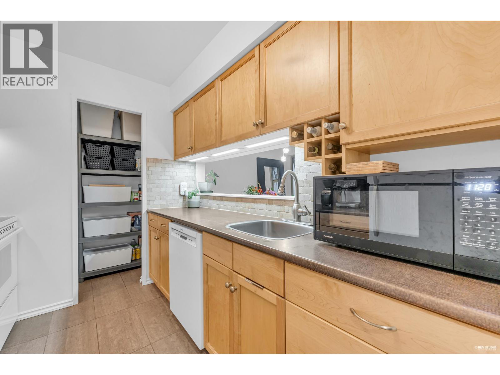 Photo 14 of 1854 Purcell Way, North Vancouver BC