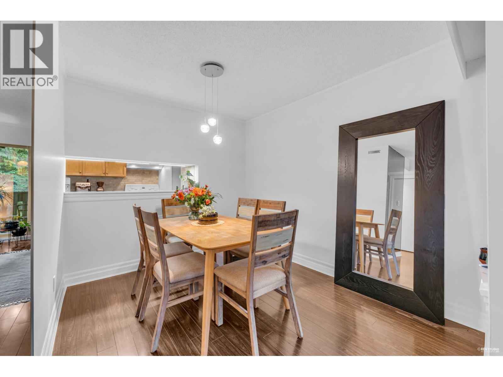 Photo 7 of 1854 Purcell Way, North Vancouver BC