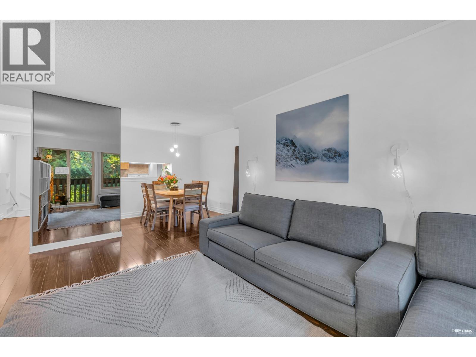 Photo 6 of 1854 Purcell Way, North Vancouver BC