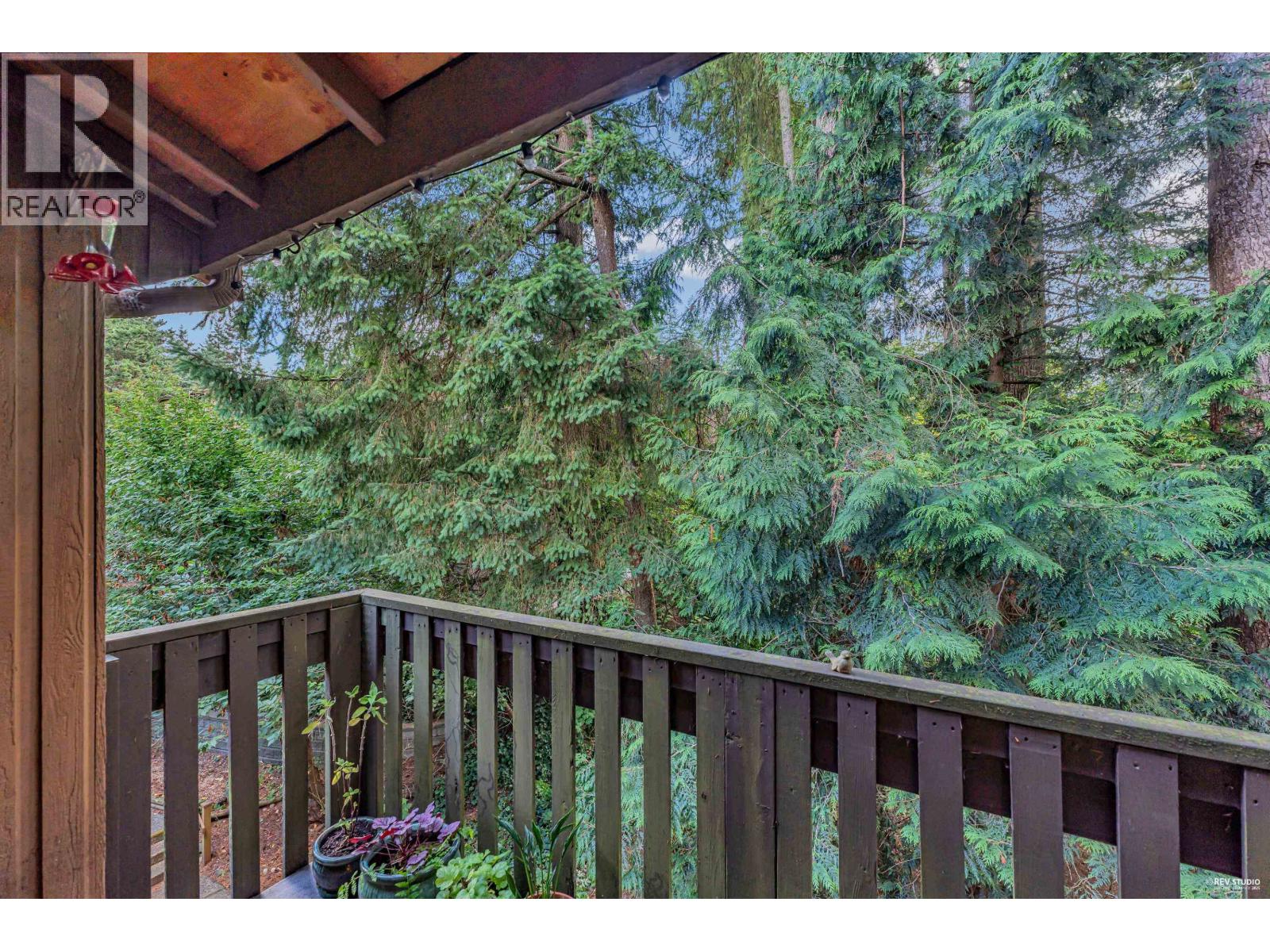 Photo 8 of 1854 Purcell Way, North Vancouver BC