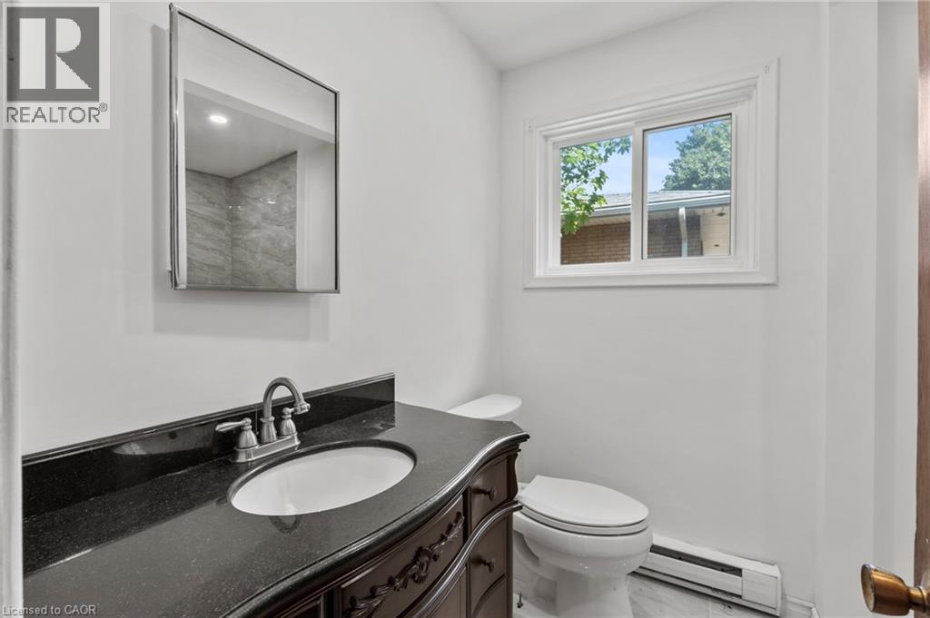 Photo 23 of 3050 Woodward Avenue, Burlington ON