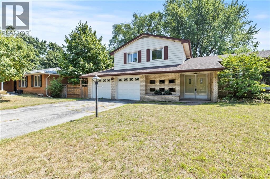 Photo 3 of 3050 Woodward Avenue, Burlington ON