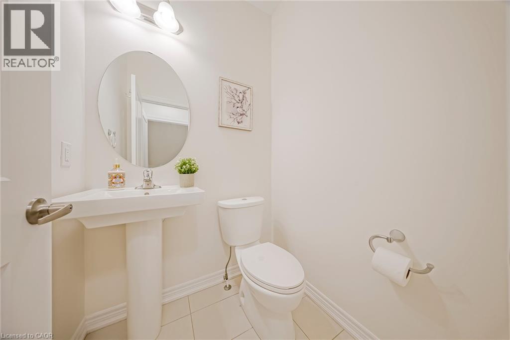 Photo 16 of 168 Beckview Drive, Kitchener ON