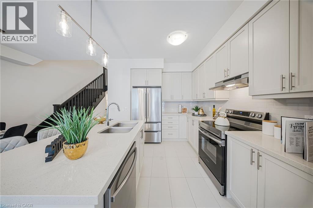 Photo 20 of 168 Beckview Drive, Kitchener ON