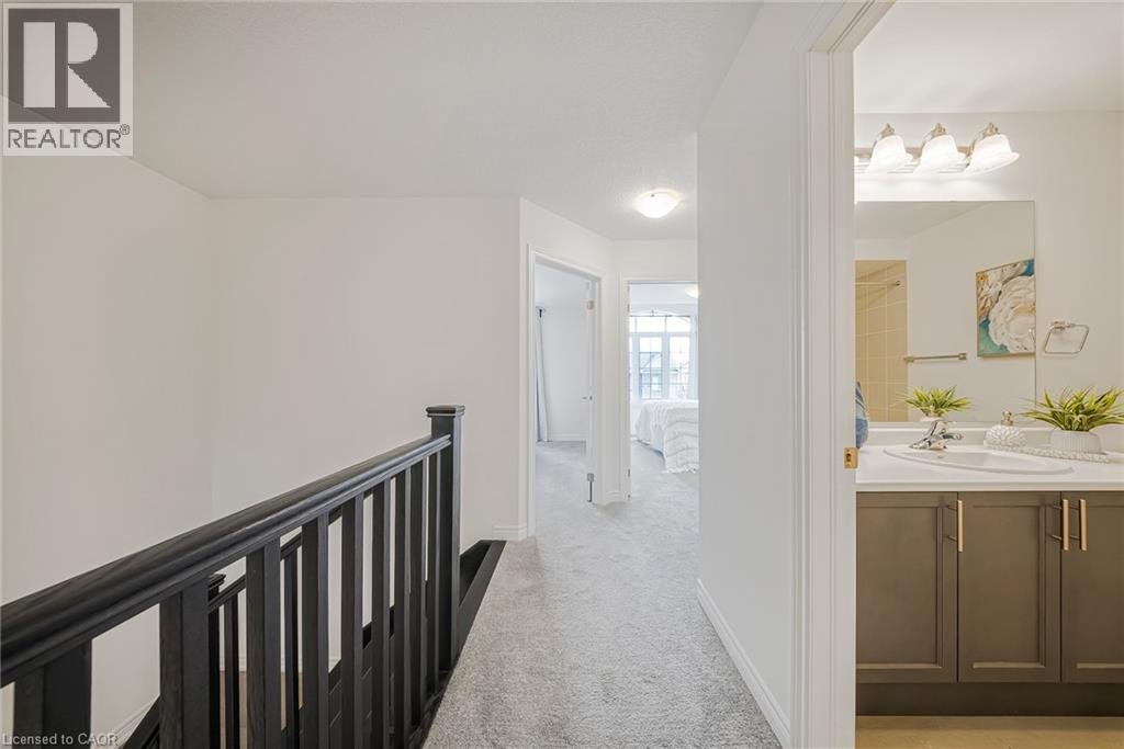 Photo 29 of 168 Beckview Drive, Kitchener ON