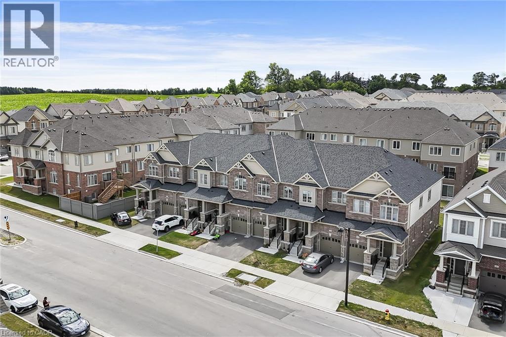 Photo 3 of 168 Beckview Drive, Kitchener ON