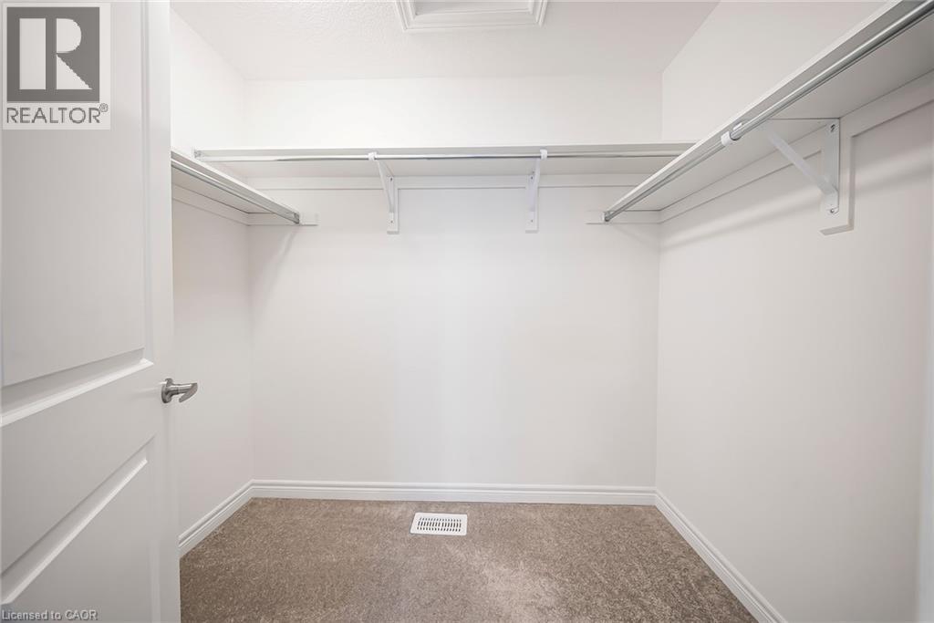 Photo 35 of 168 Beckview Drive, Kitchener ON