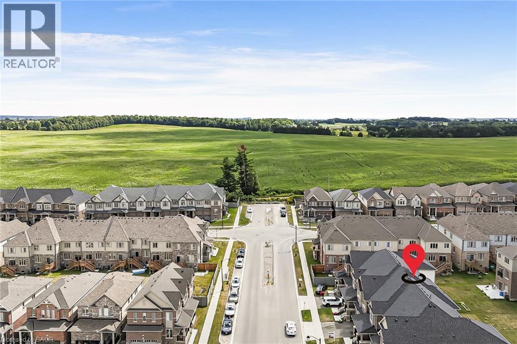 Photo 7 of 168 Beckview Drive, Kitchener ON