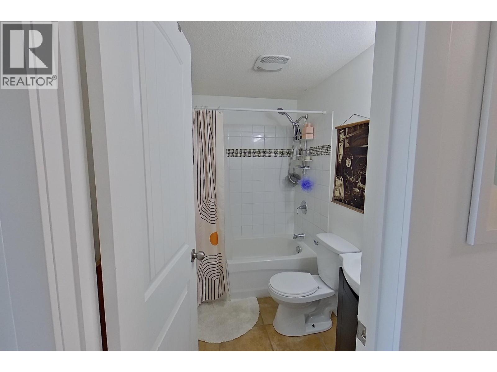 Photo 18 of 875 Badke Road Unit 210, Kelowna BC