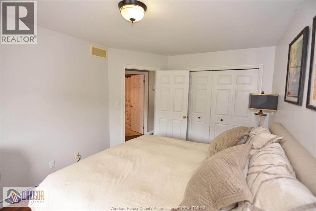 Photo 13 of 2271 Lamont Street, Windsor ON