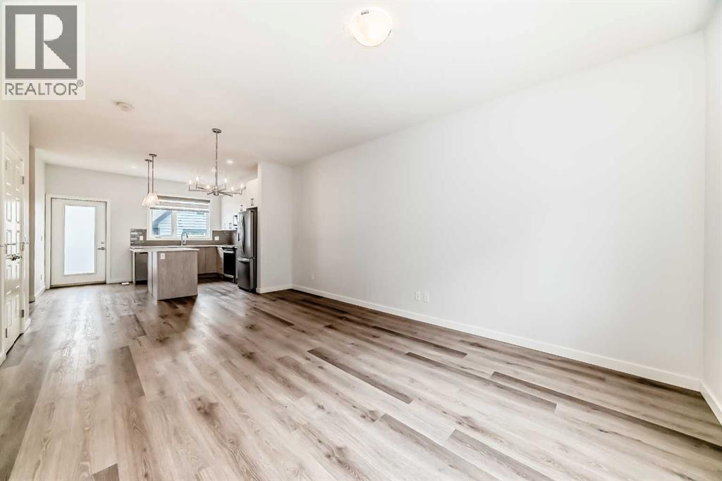 Single Family House for Sale in   Evanscrest Common NW Evanston Calgary 
