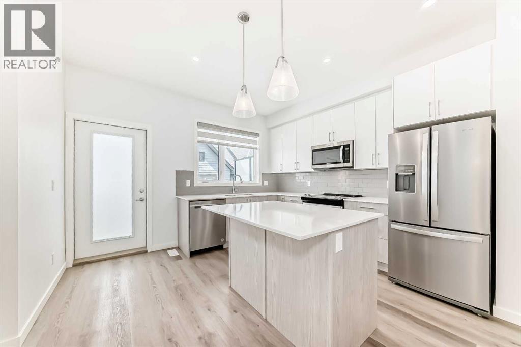 Single Family House for Sale in   Evanscrest Common NW Evanston Calgary 
