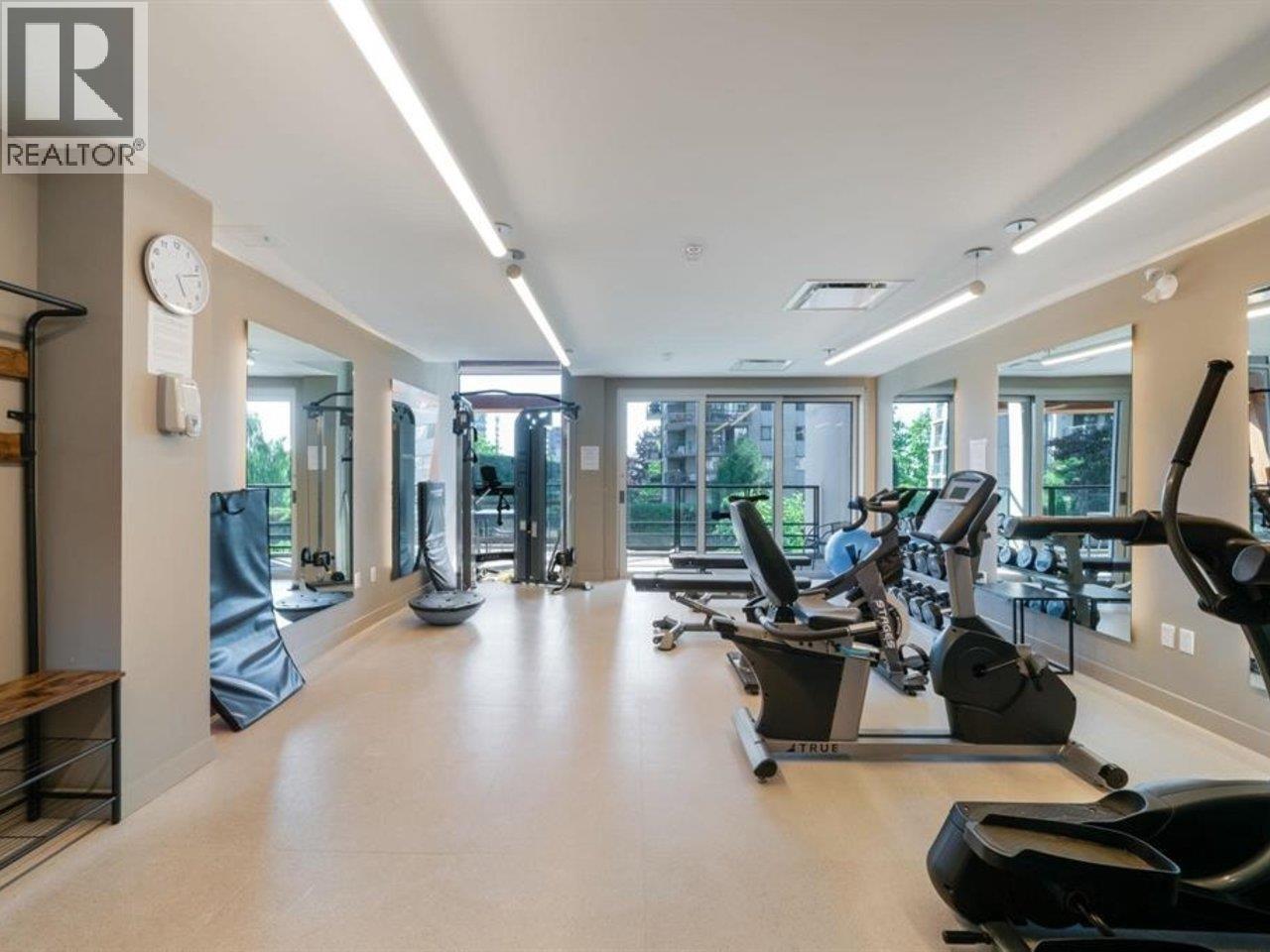 Photo 3 of 202 128 E 8th Street, North Vancouver BC