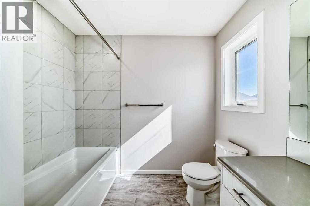 Photo 24 of 145 Yorkville Boulevard Sw, Calgary AB