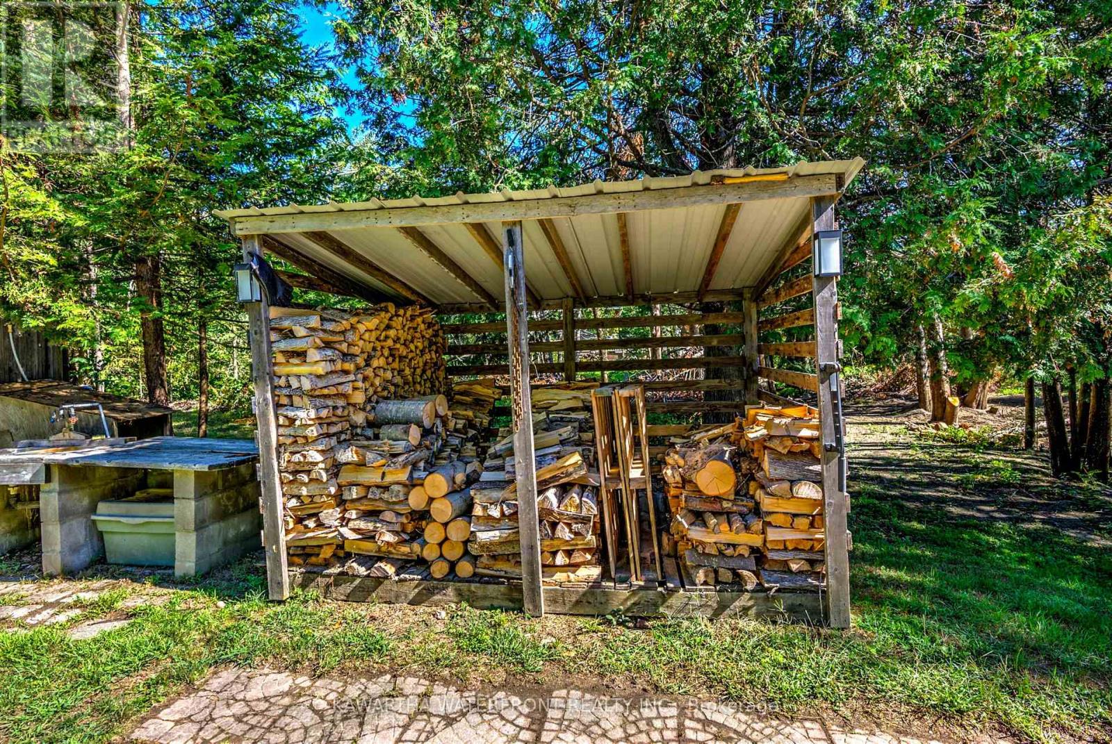 Photo 14 of 261 Shuttleworth Road, Kawartha Lakes ON