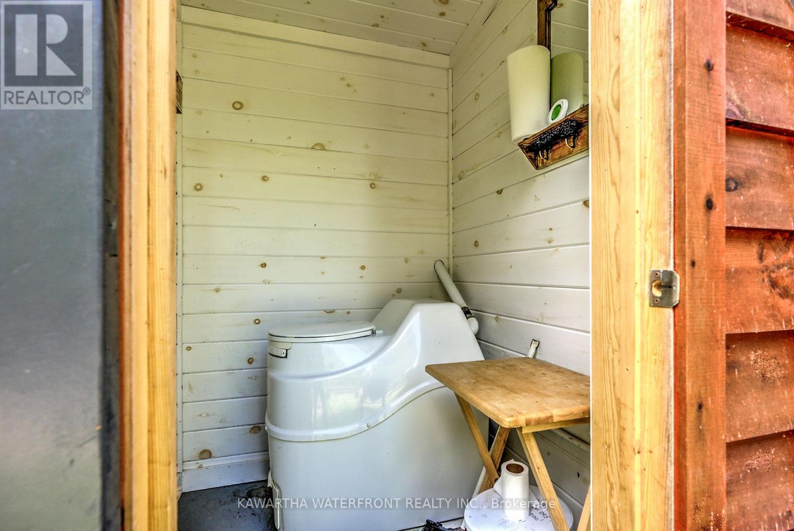 Photo 16 of 261 Shuttleworth Road, Kawartha Lakes ON