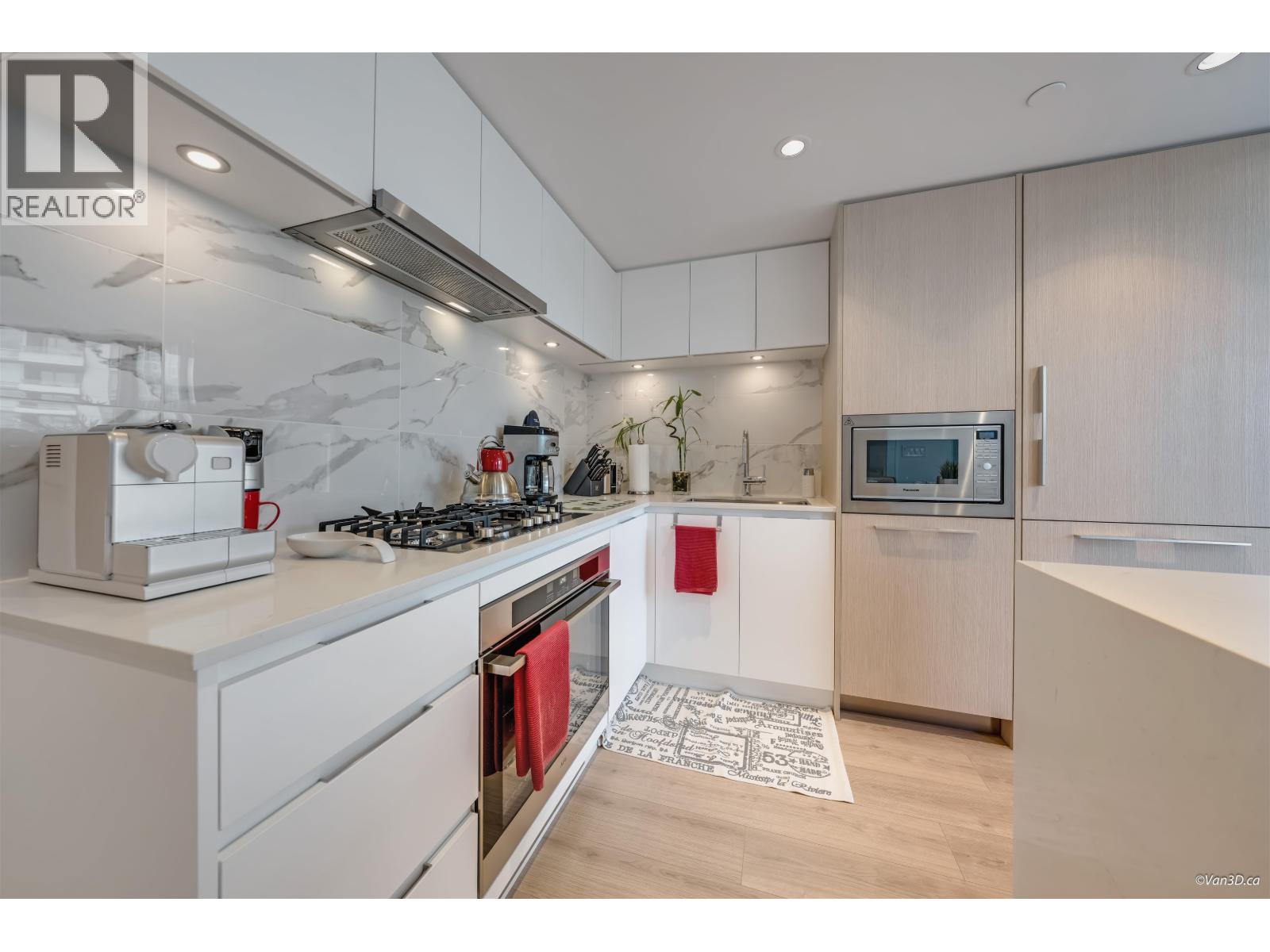 Photo 29 of 1102 1500 Fern Street, North Vancouver BC