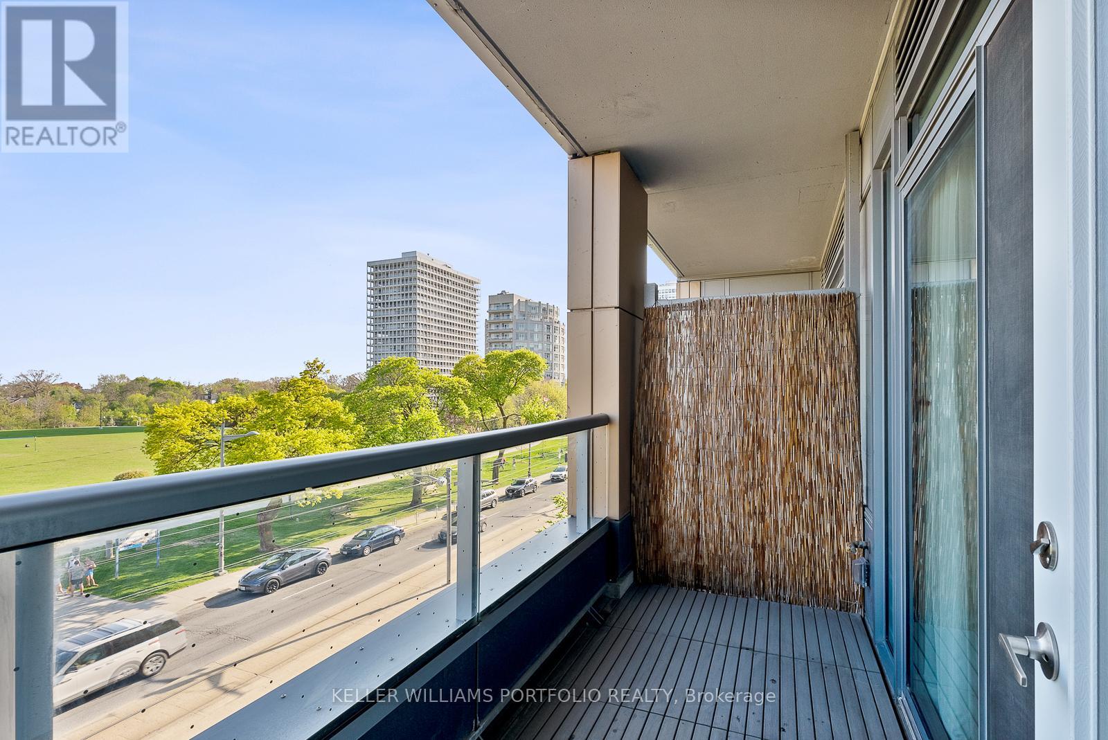 Photo 31 of 310 6 Parkwood Avenue, Toronto ON