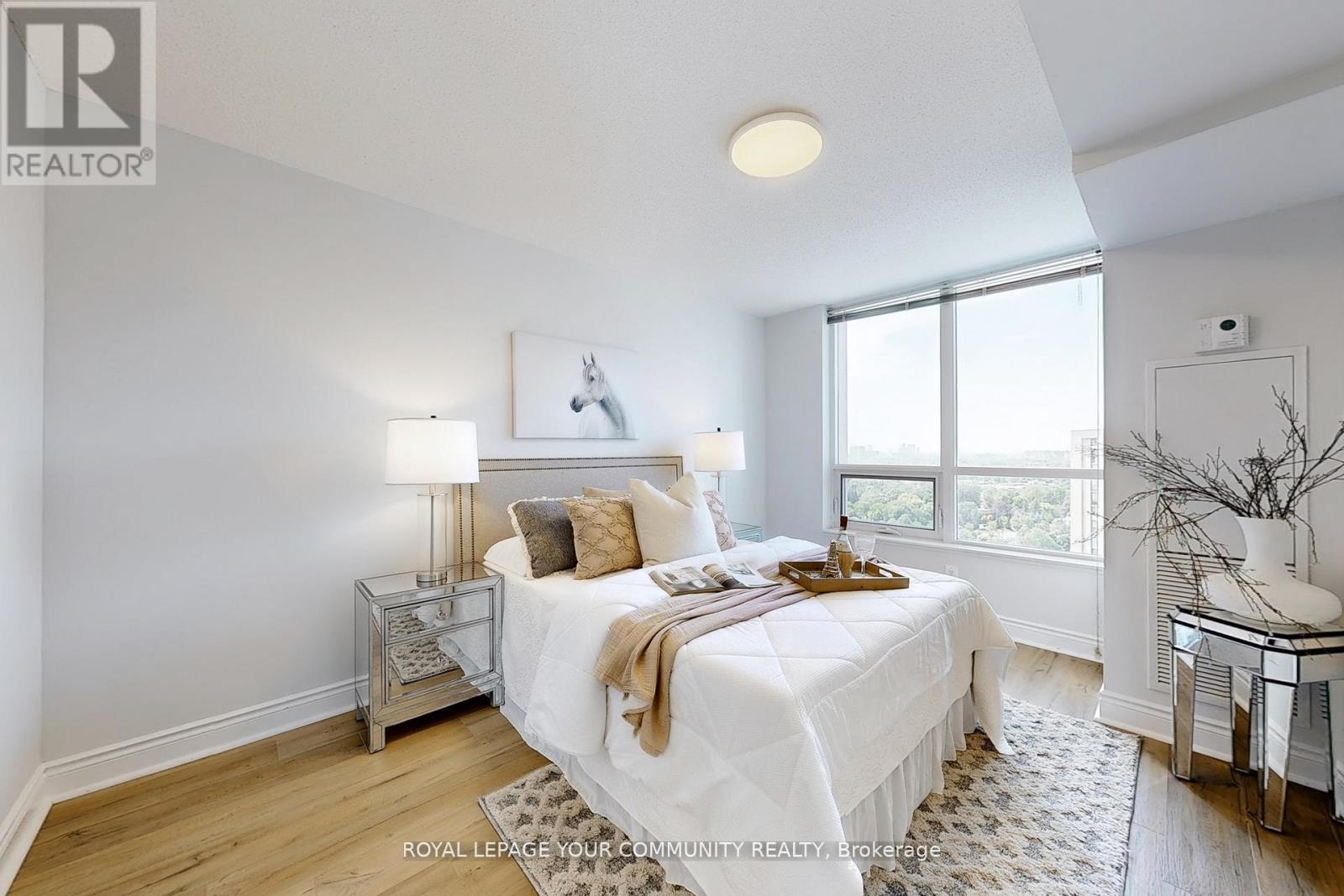 Photo 15 of 1719 500 Doris Avenue, Toronto ON