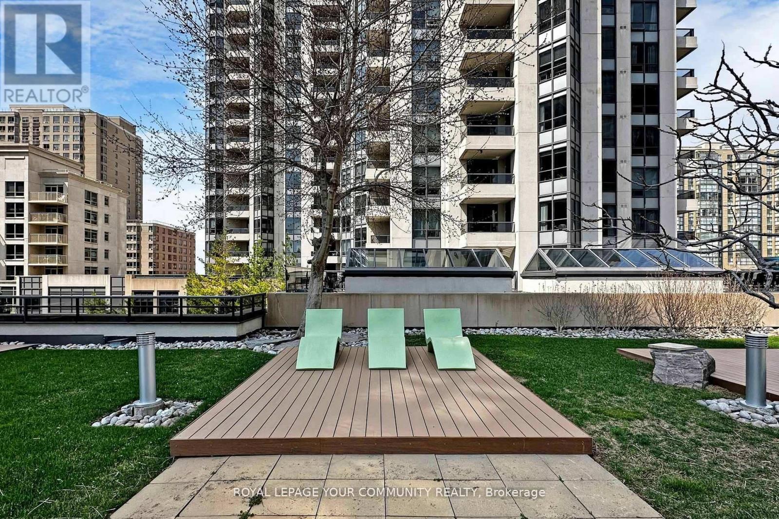 Photo 47 of 1719 500 Doris Avenue, Toronto ON