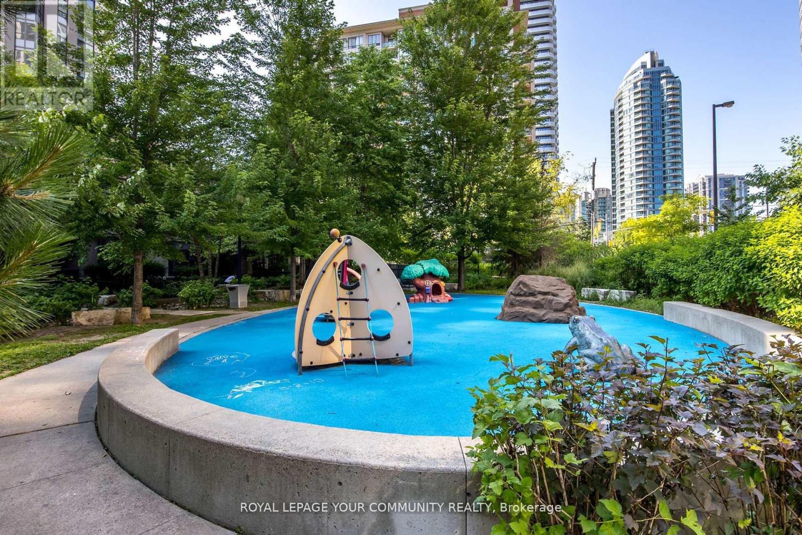 Photo 49 of 1719 500 Doris Avenue, Toronto ON