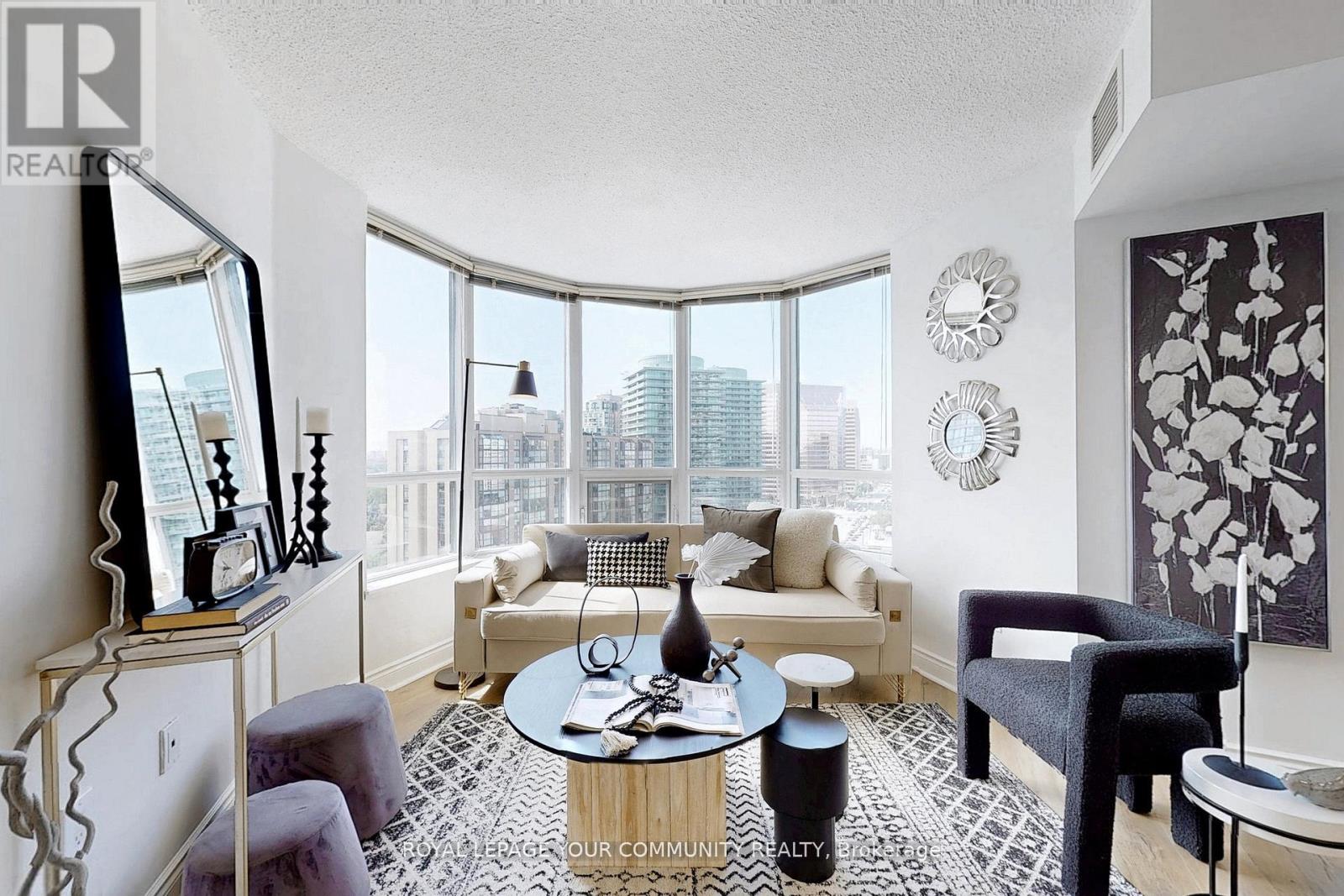 Photo 6 of 1719 500 Doris Avenue, Toronto ON