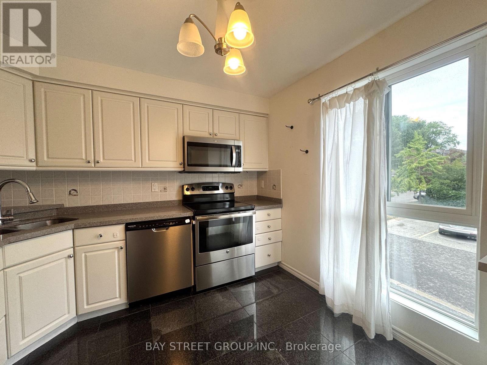 Photo 20 of 85 Laurie Shepway Way, Toronto ON