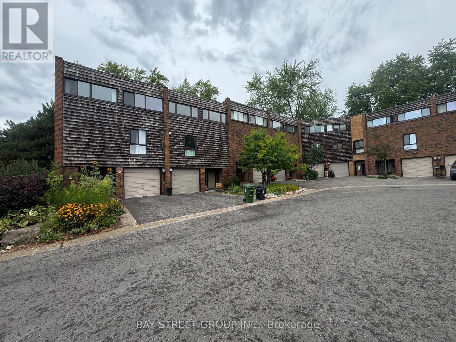 Photo 39 of 85 Laurie Shepway Way, Toronto ON