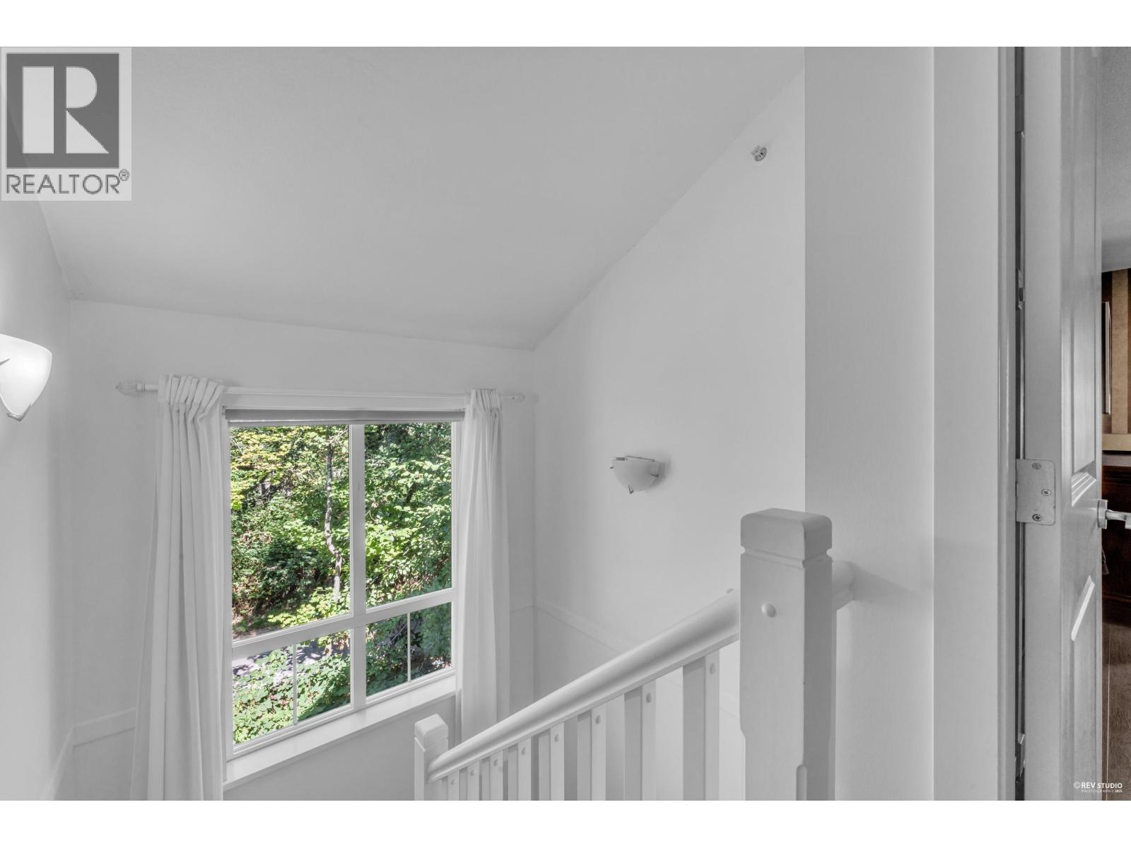 Photo 21 of 7401 Columbia Street, Vancouver BC