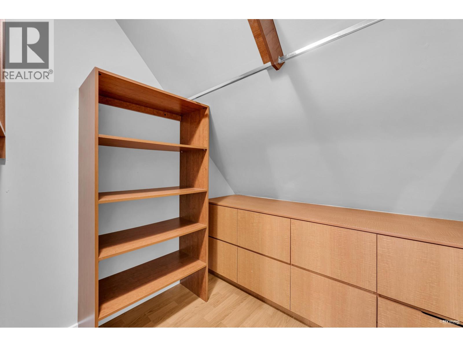 Photo 26 of 7401 Columbia Street, Vancouver BC