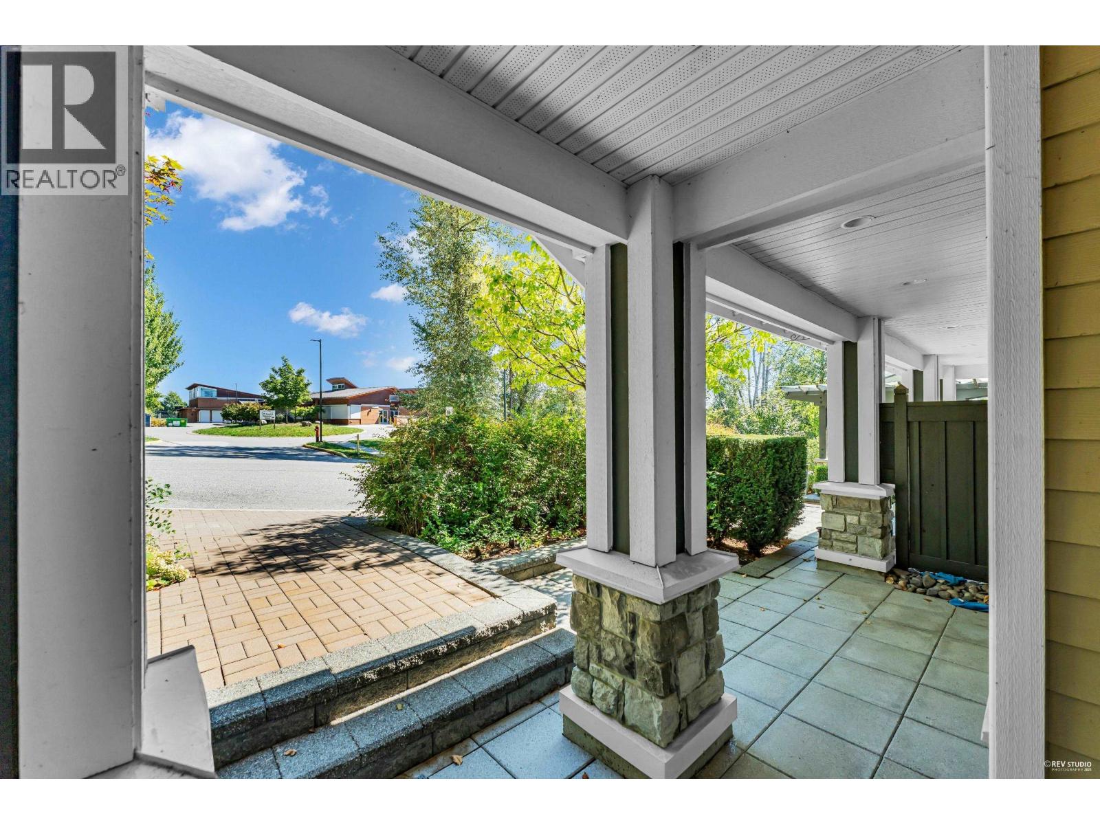 Photo 27 of 7401 Columbia Street, Vancouver BC