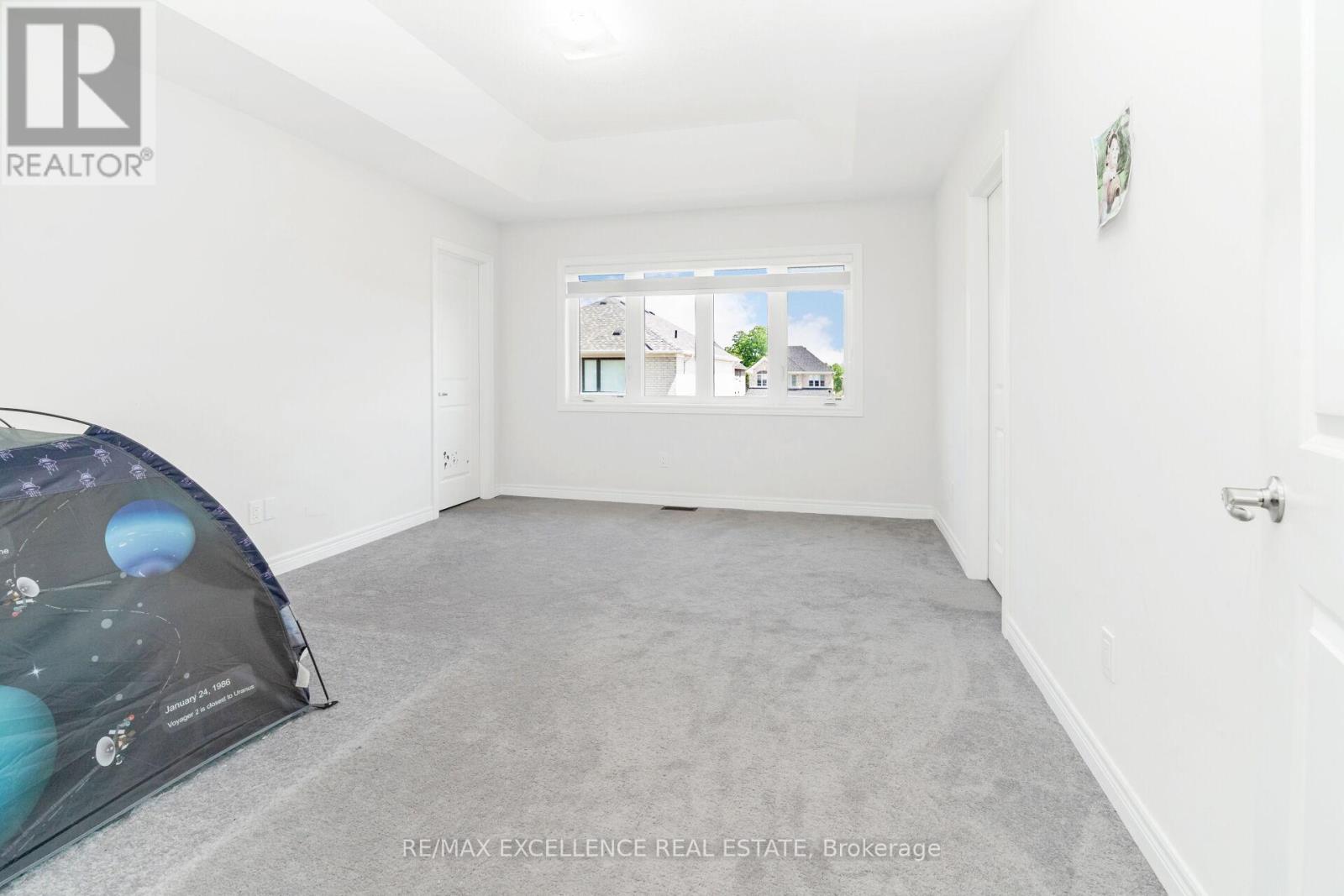 Photo 27 of 25 Sam Battaglia Crescent, Georgina ON