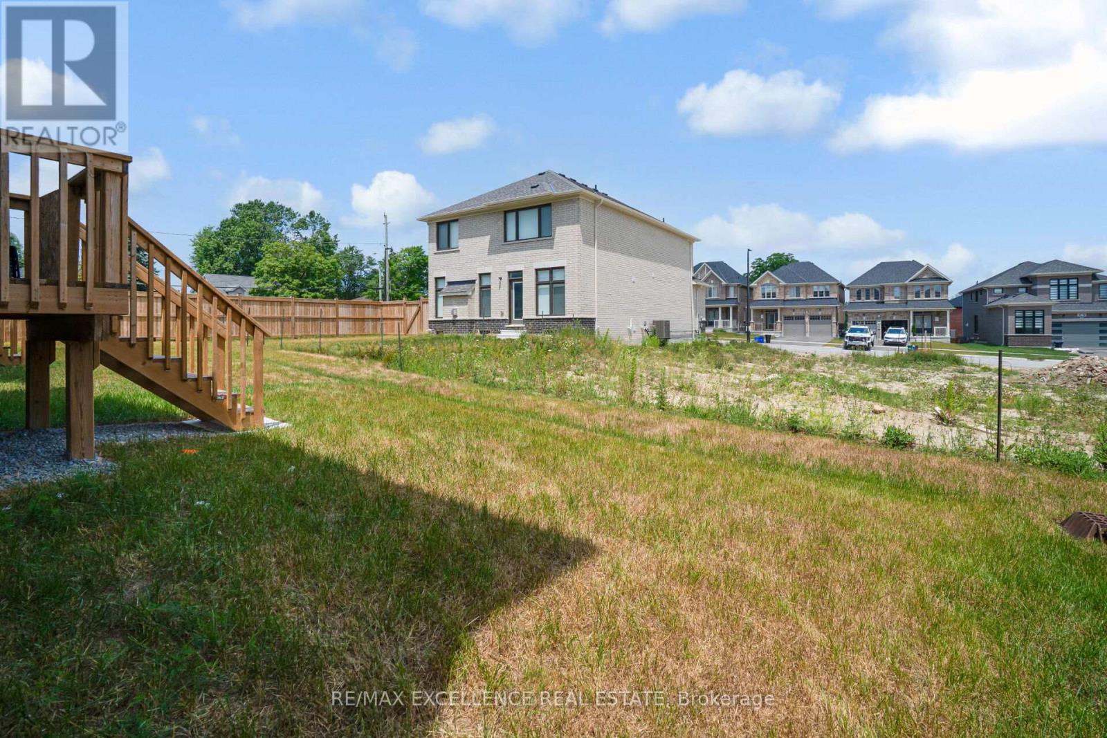 Photo 46 of 25 Sam Battaglia Crescent, Georgina ON