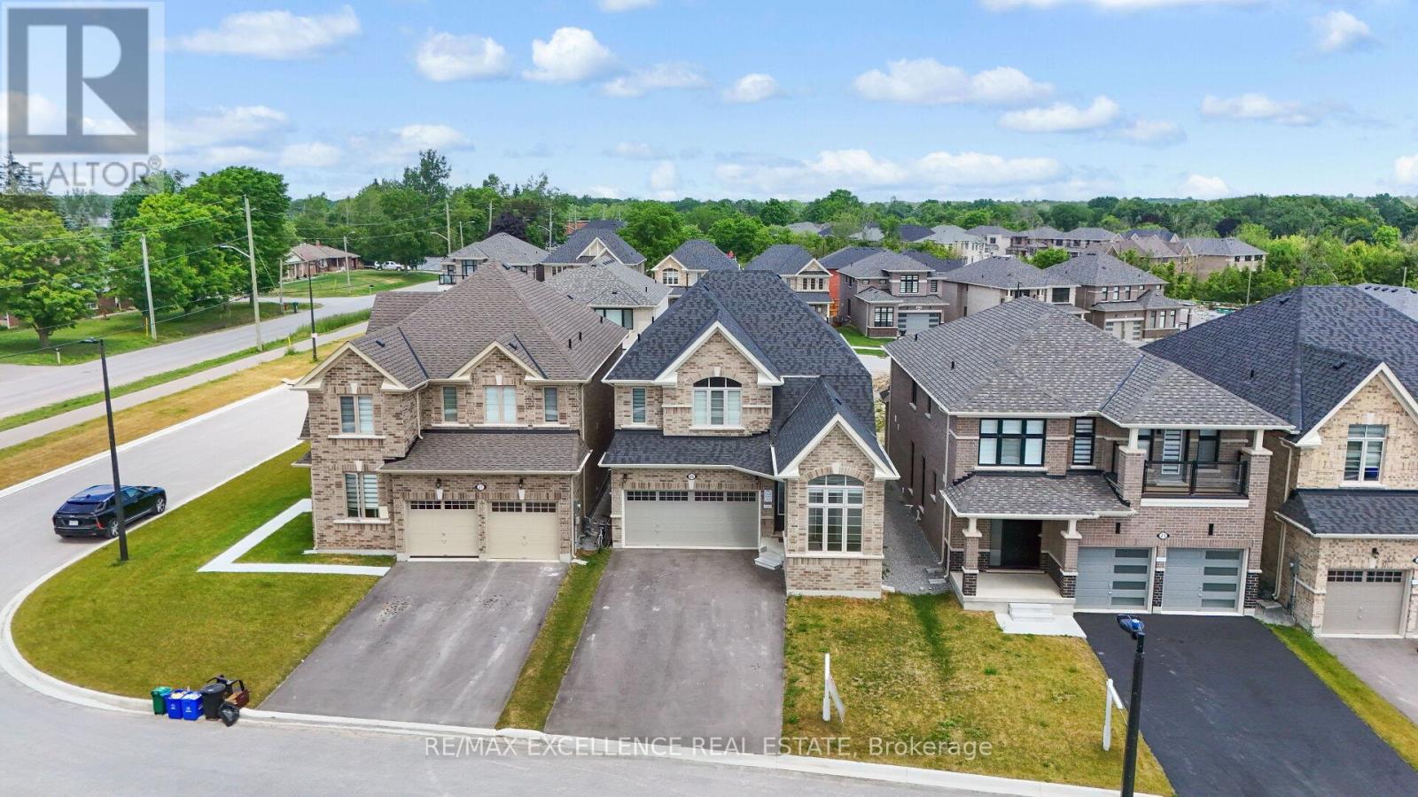 Photo 48 of 25 Sam Battaglia Crescent, Georgina ON