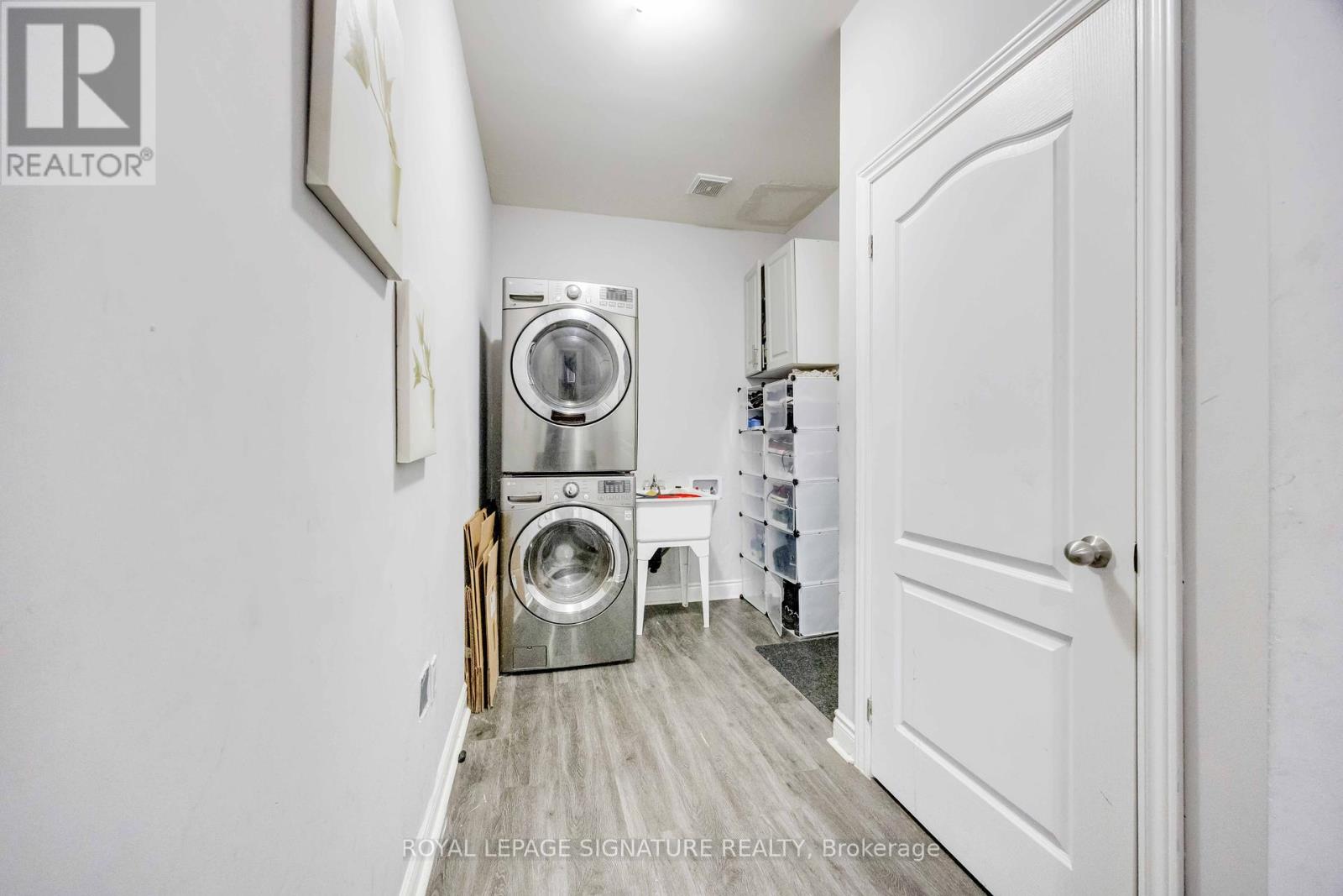 Photo 19 of 189 Algoma Drive, Vaughan ON