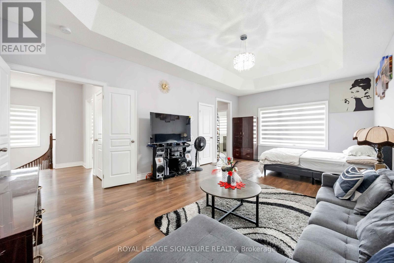 Photo 22 of 189 Algoma Drive, Vaughan ON
