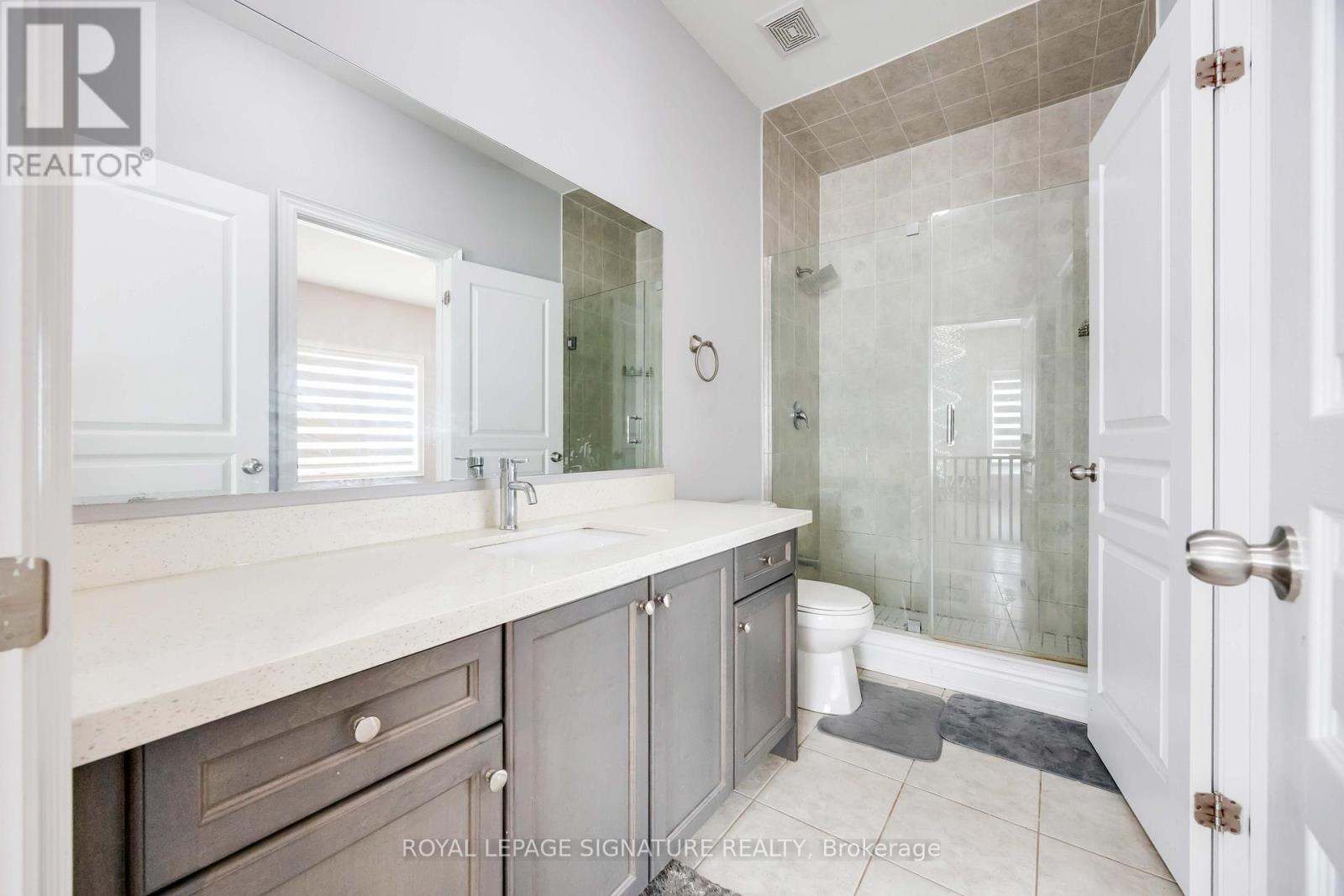 Photo 27 of 189 Algoma Drive, Vaughan ON