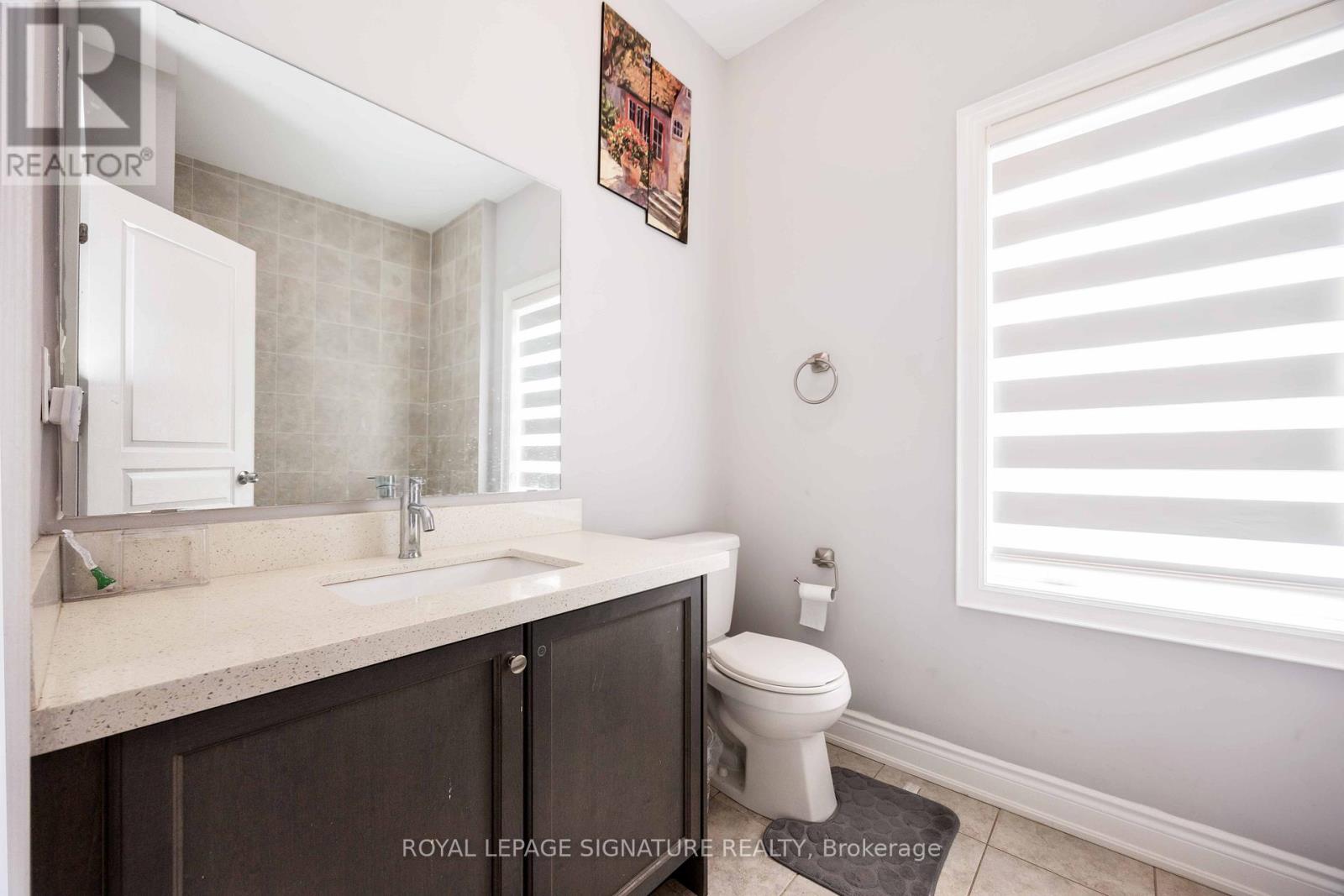 Photo 32 of 189 Algoma Drive, Vaughan ON