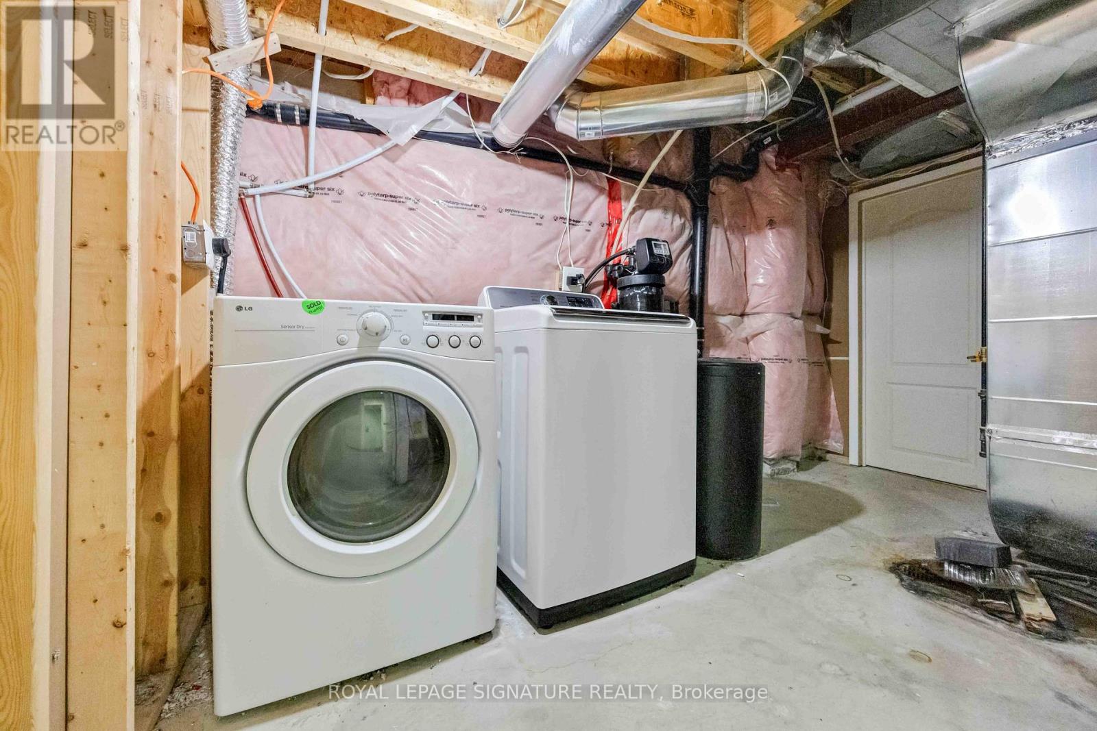 Photo 44 of 189 Algoma Drive, Vaughan ON