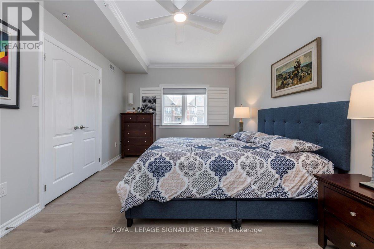 Photo 15 of 301 45 Ferndale Drive S, Barrie ON