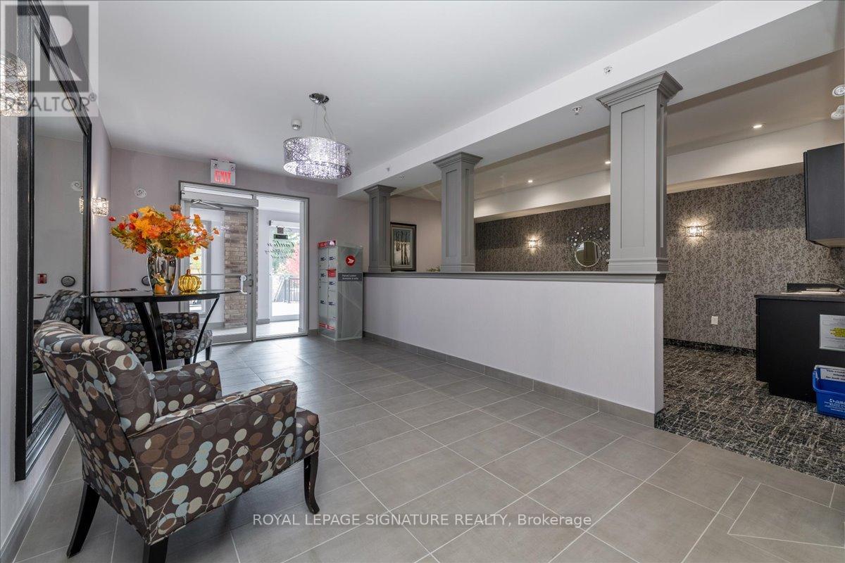 Photo 22 of 301 45 Ferndale Drive S, Barrie ON