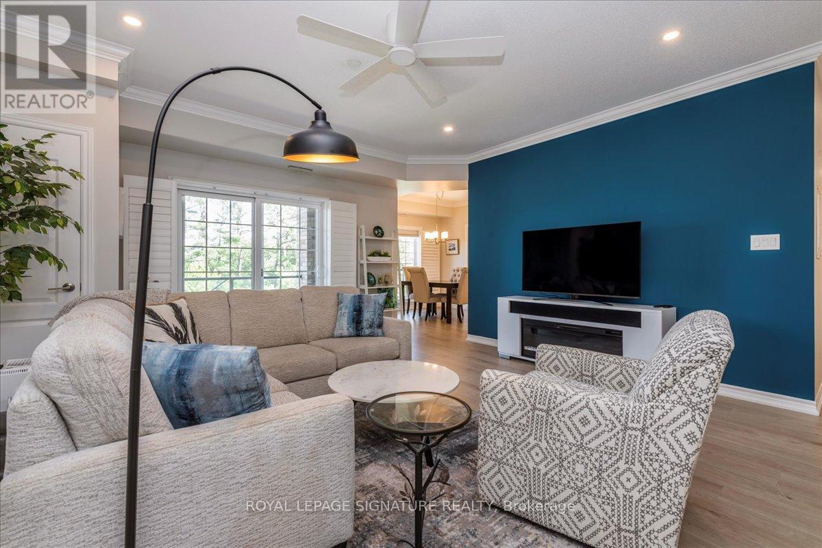 Photo 7 of 301 45 Ferndale Drive S, Barrie ON