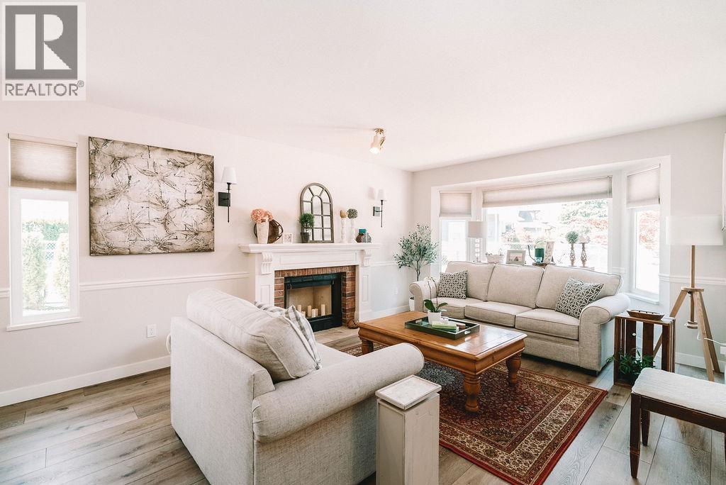 Photo 15 of 12580 Gray Street, Maple Ridge BC