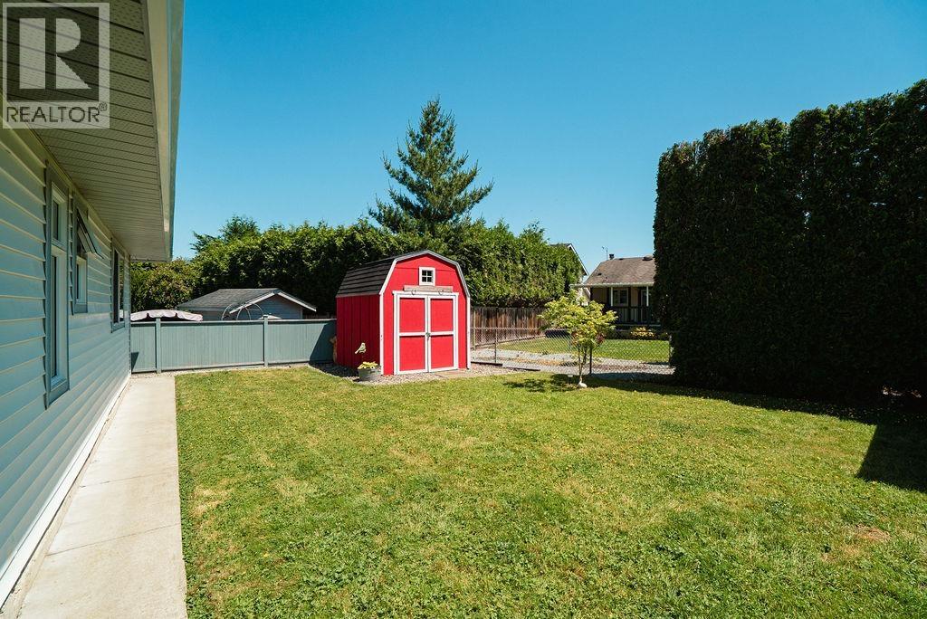 Photo 37 of 12580 Gray Street, Maple Ridge BC