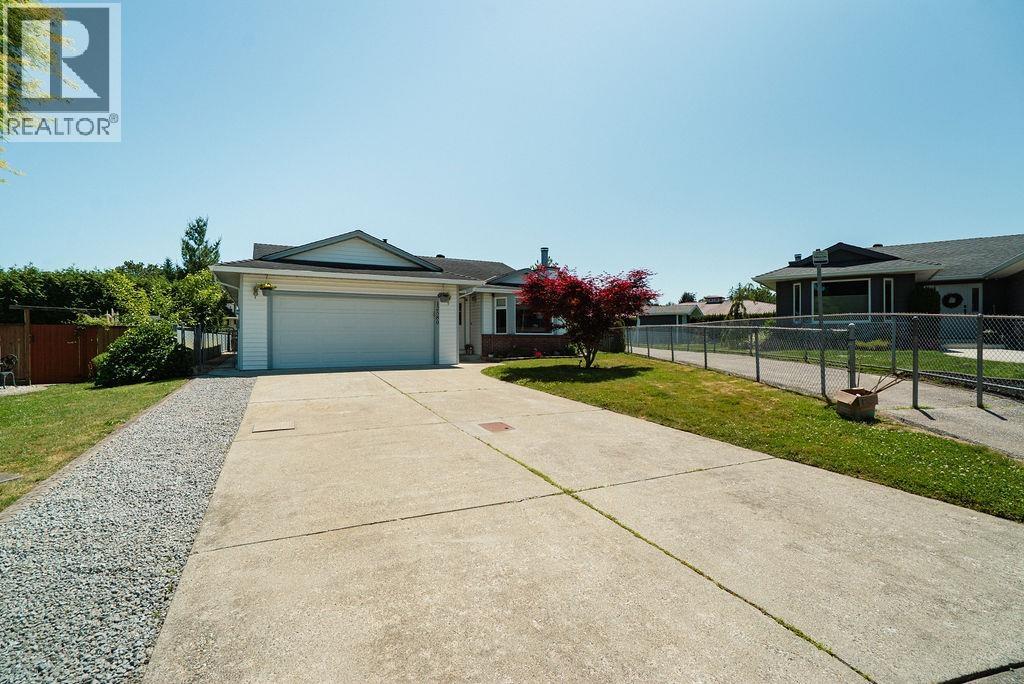 Photo 39 of 12580 Gray Street, Maple Ridge BC