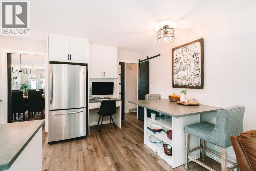 Photo 8 of 12580 Gray Street, Maple Ridge BC