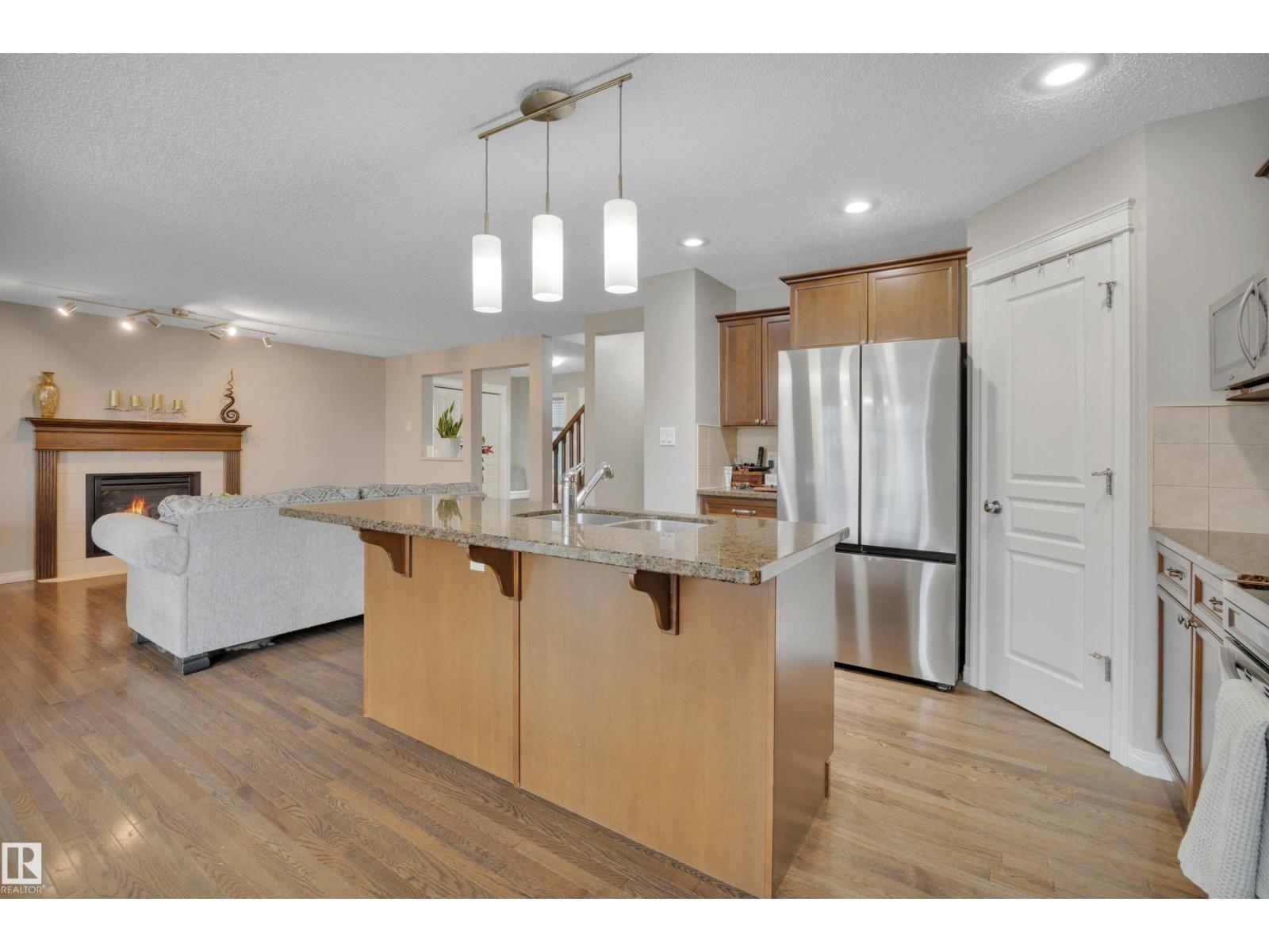 Photo 17 of 8739 178 Av Nw, Edmonton AB