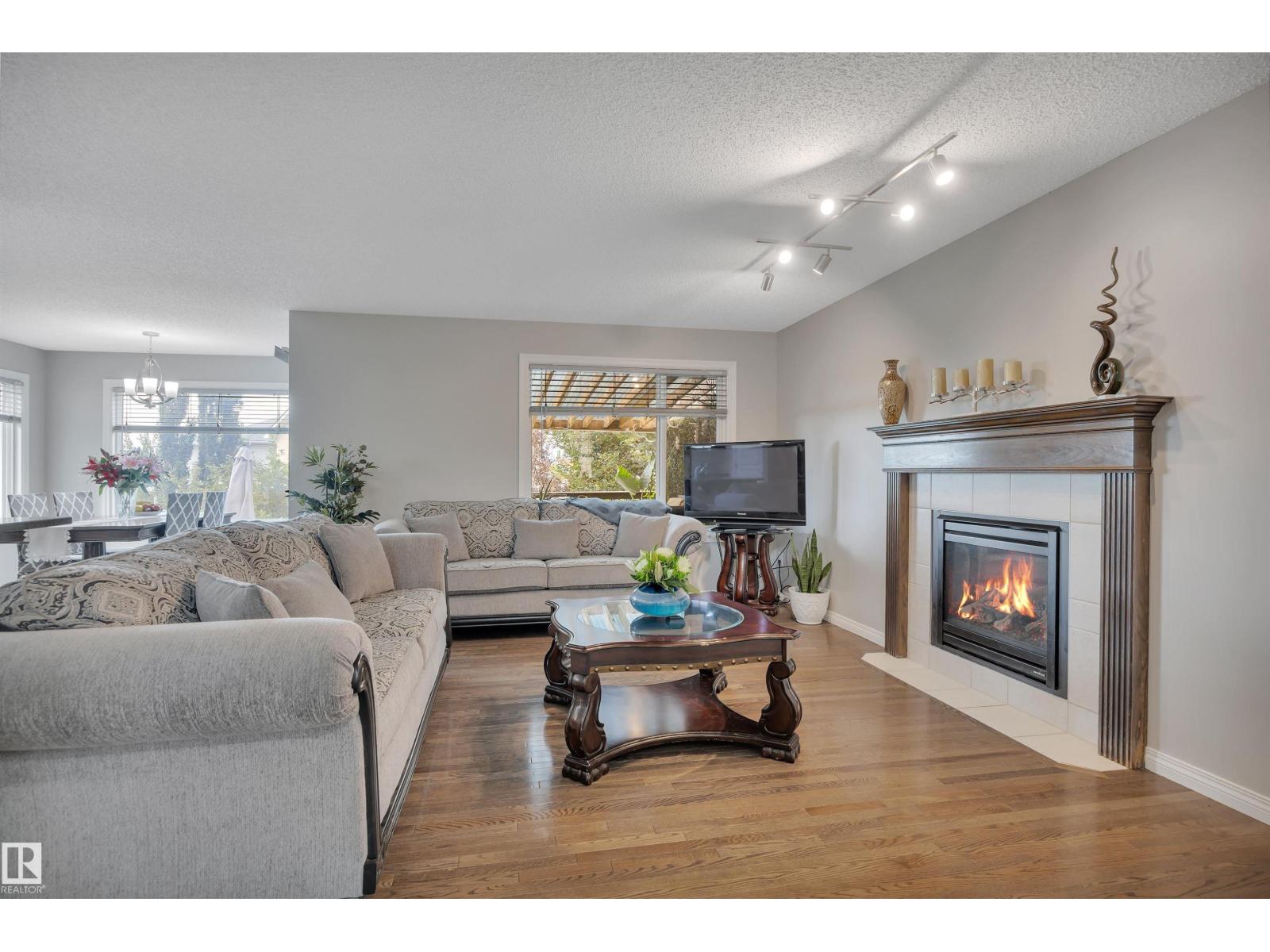 Photo 7 of 8739 178 Av Nw, Edmonton AB