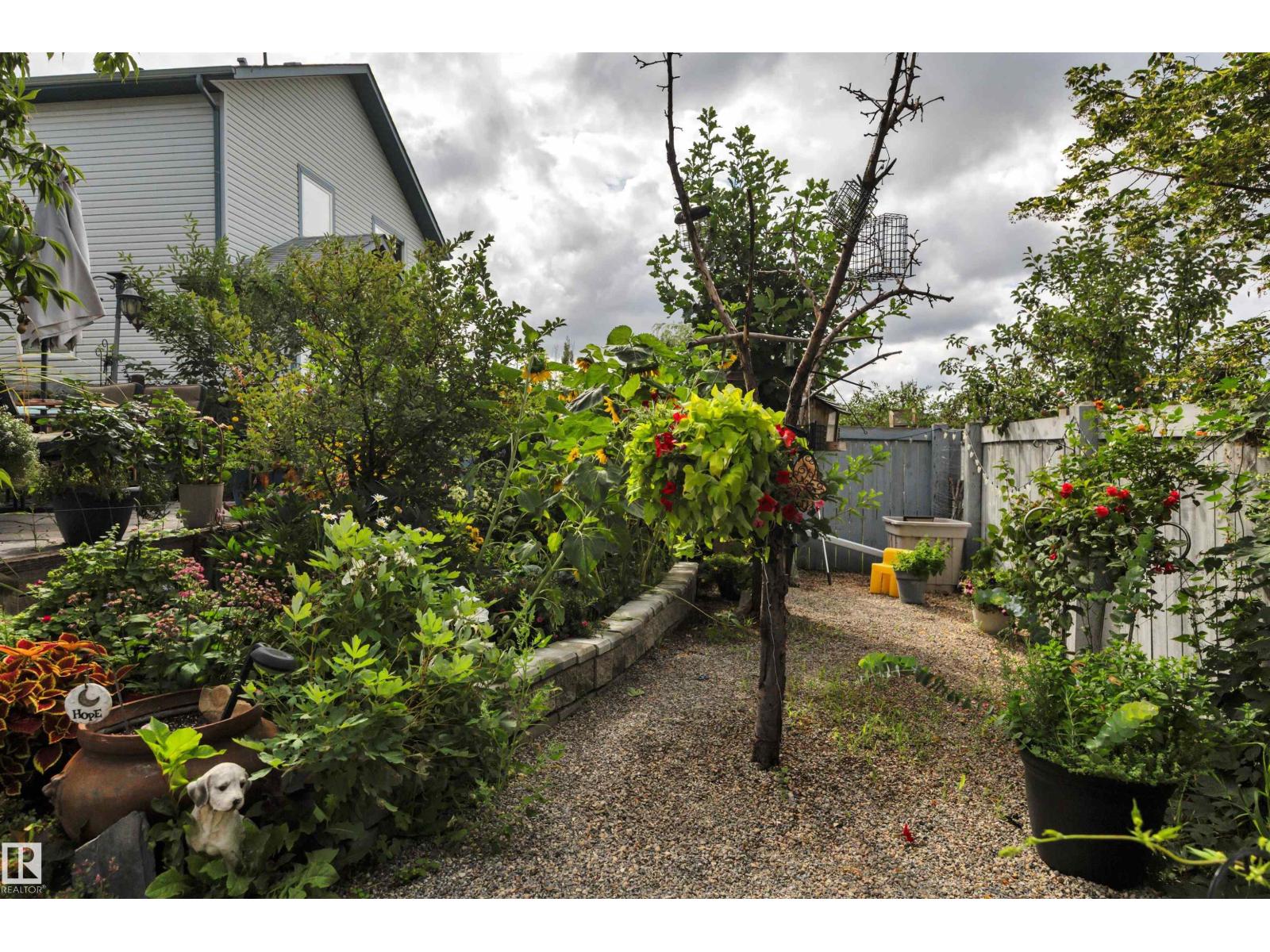 Photo 48 of 8739 178 Av Nw, Edmonton AB