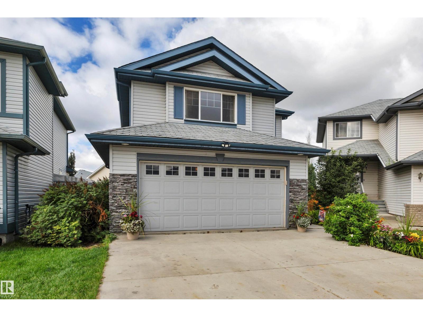 Photo 3 of 8739 178 Av Nw, Edmonton AB
